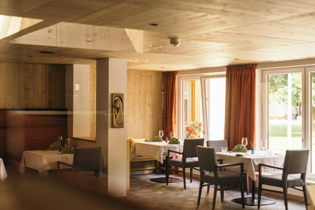 Gartenhotel Linde 4 Sterne Superior Ried im Oberinntal Luaran gambar