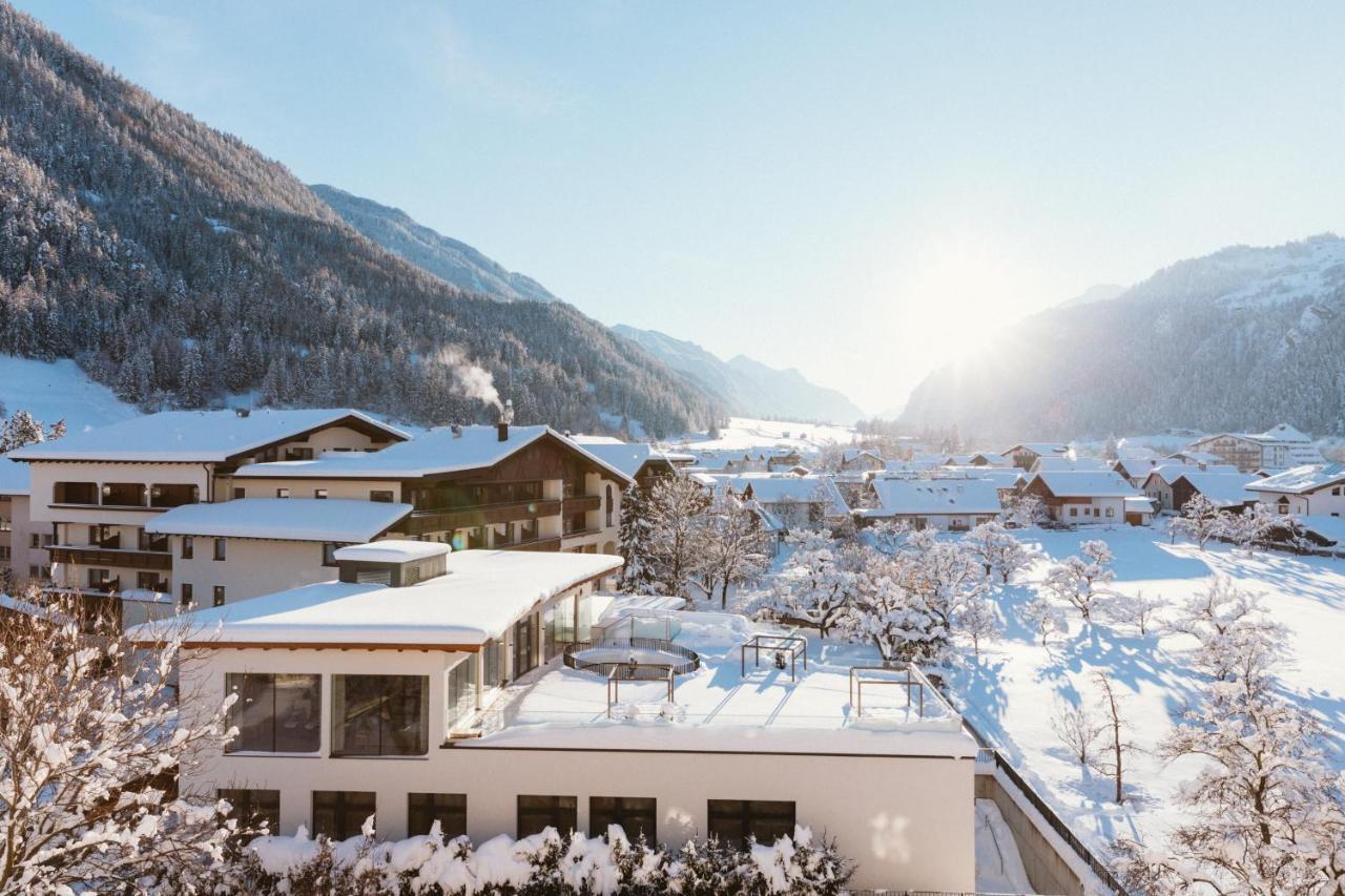 Gartenhotel Linde 4 Sterne Superior Ried im Oberinntal Luaran gambar